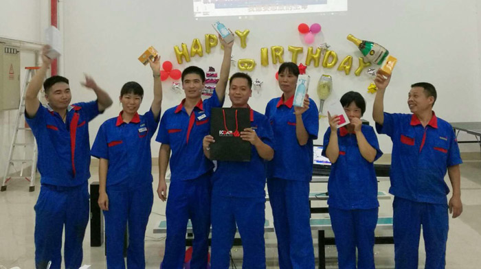 专业空压机厂家艾高举行员工生日会